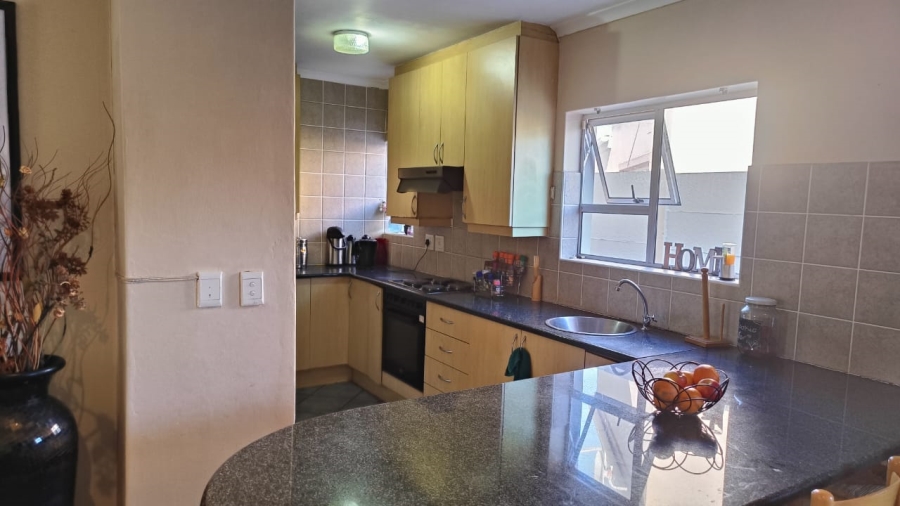 To Let 3 Bedroom Property for Rent in Parklands Western Cape